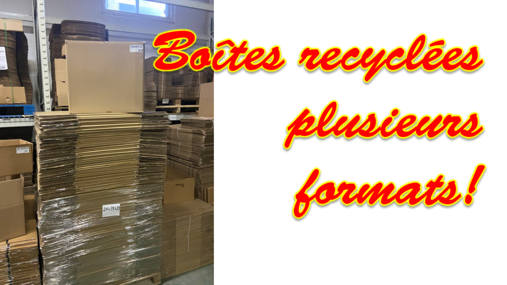 Empilement de boîtes de carton recyclées en spécial